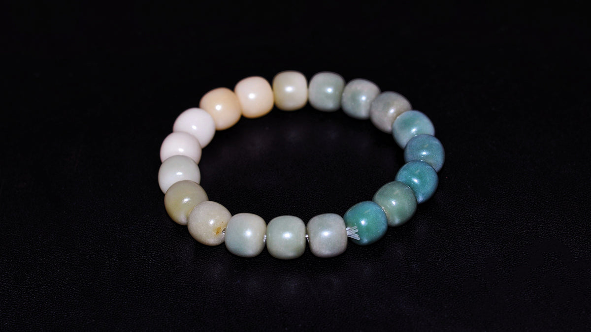 Celadon Gradient Jade String – Karma & Kismet